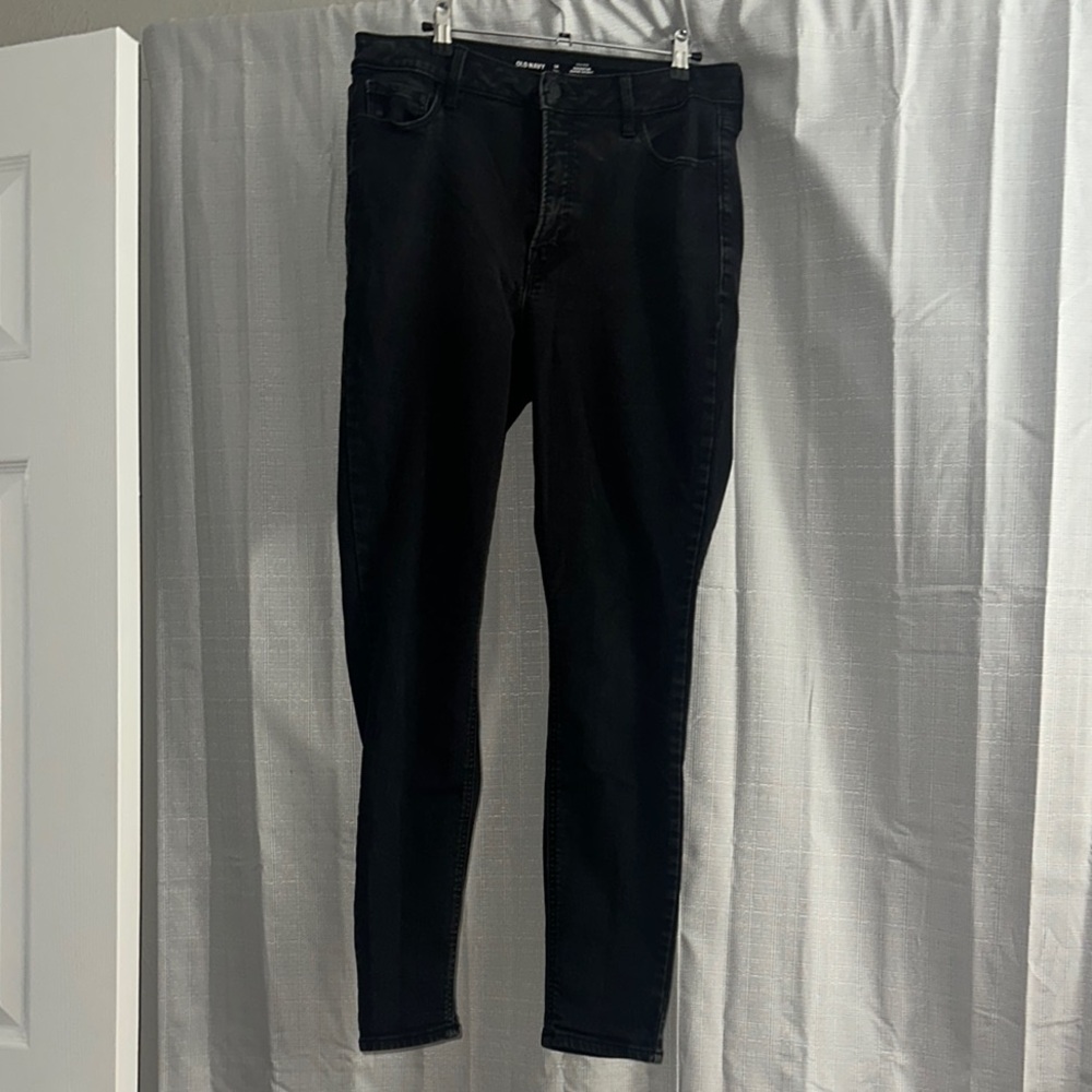 Black Old Navy High-Rise Skinny Jeans